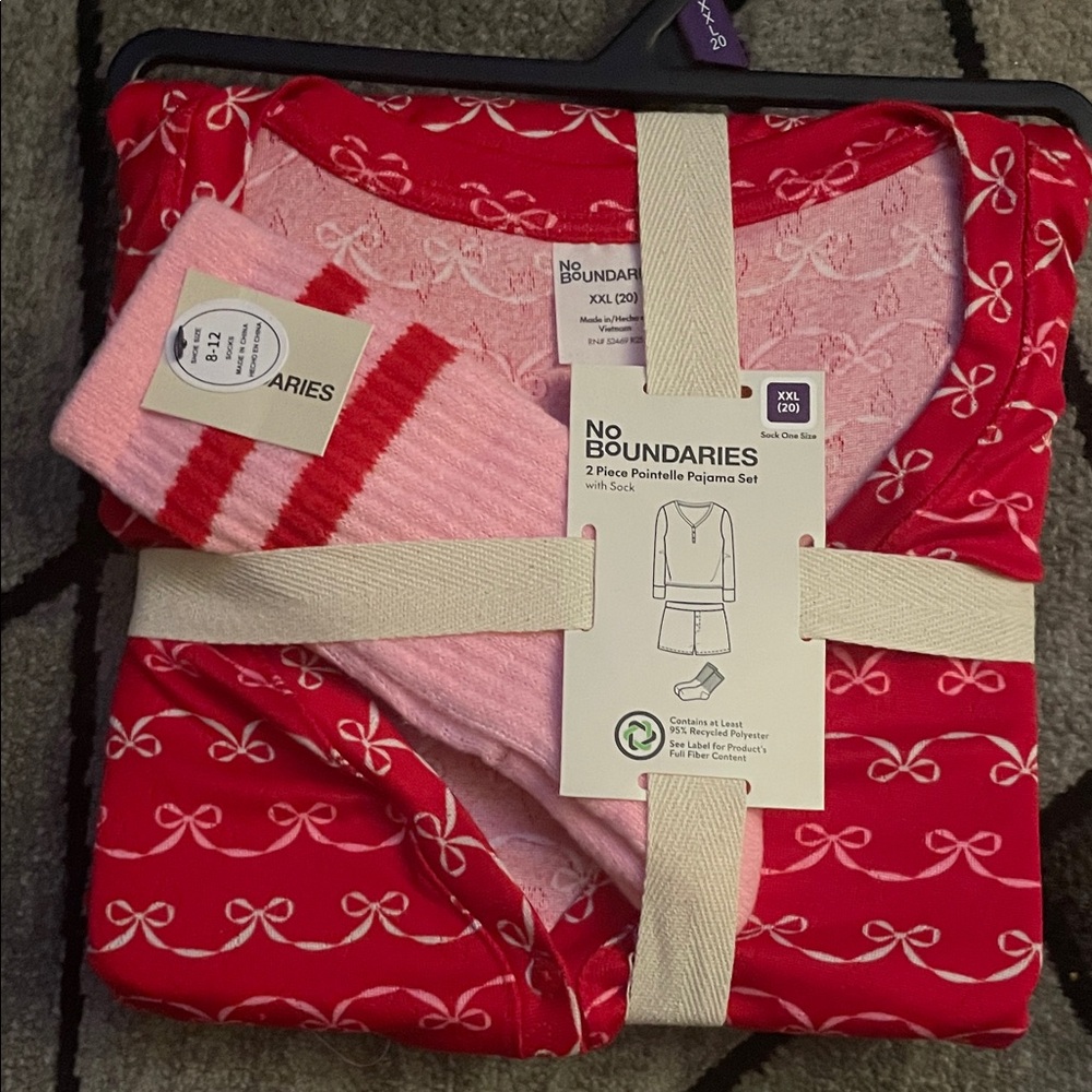 No Boundaries Red / Pink Bow Pajama Short Set with Bow Design New 🌺🌸
